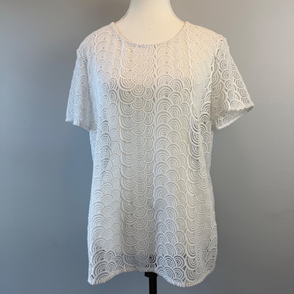 Diane von Furstenberg White Scallop Guipure Lace Short Sleeve Zip Back Top 14